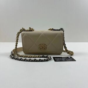 Chanel Women Pre-Loved Bag Very Good Condition